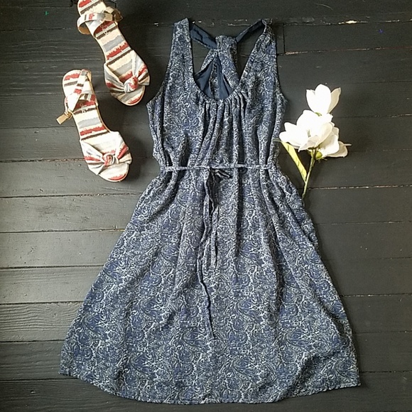 Converse Dresses & Skirts - Converse floral dress